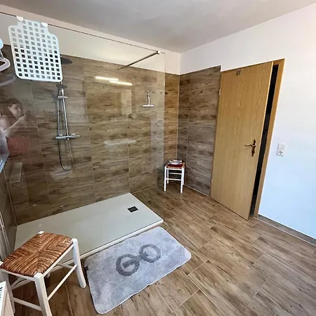 Neue In Warnstedt Mit Garten, Grill Und Terrasse Apartament