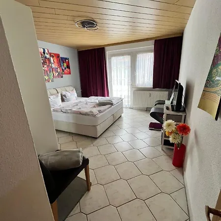 Neue In Warnstedt Mit Garten, Grill Und Terrasse * Thale