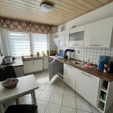 Neue In Warnstedt Mit Garten, Grill Und Terrasse * Thale